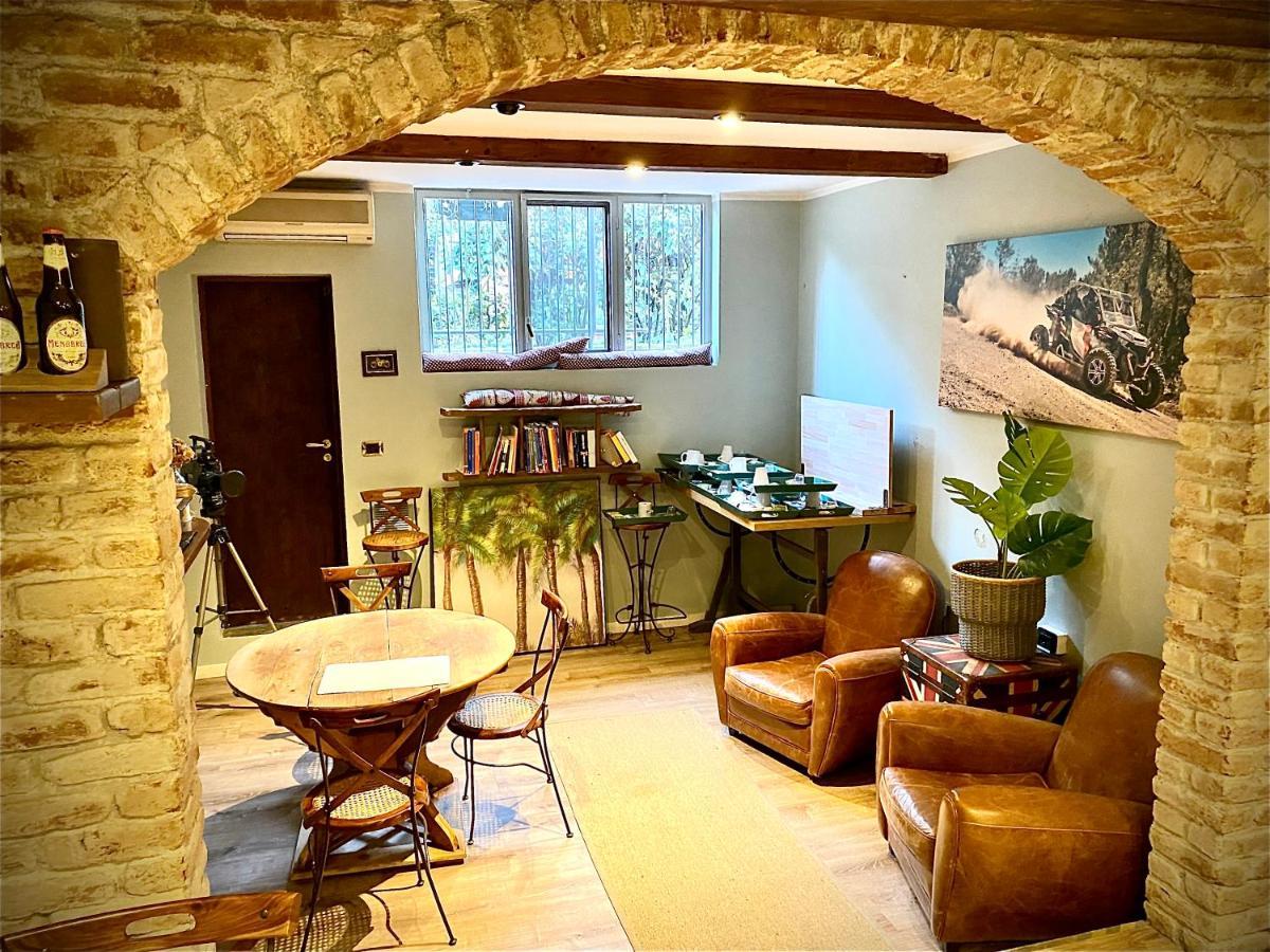 Borgo Manzoni - Charming House Hotel Rozzano Kültér fotó