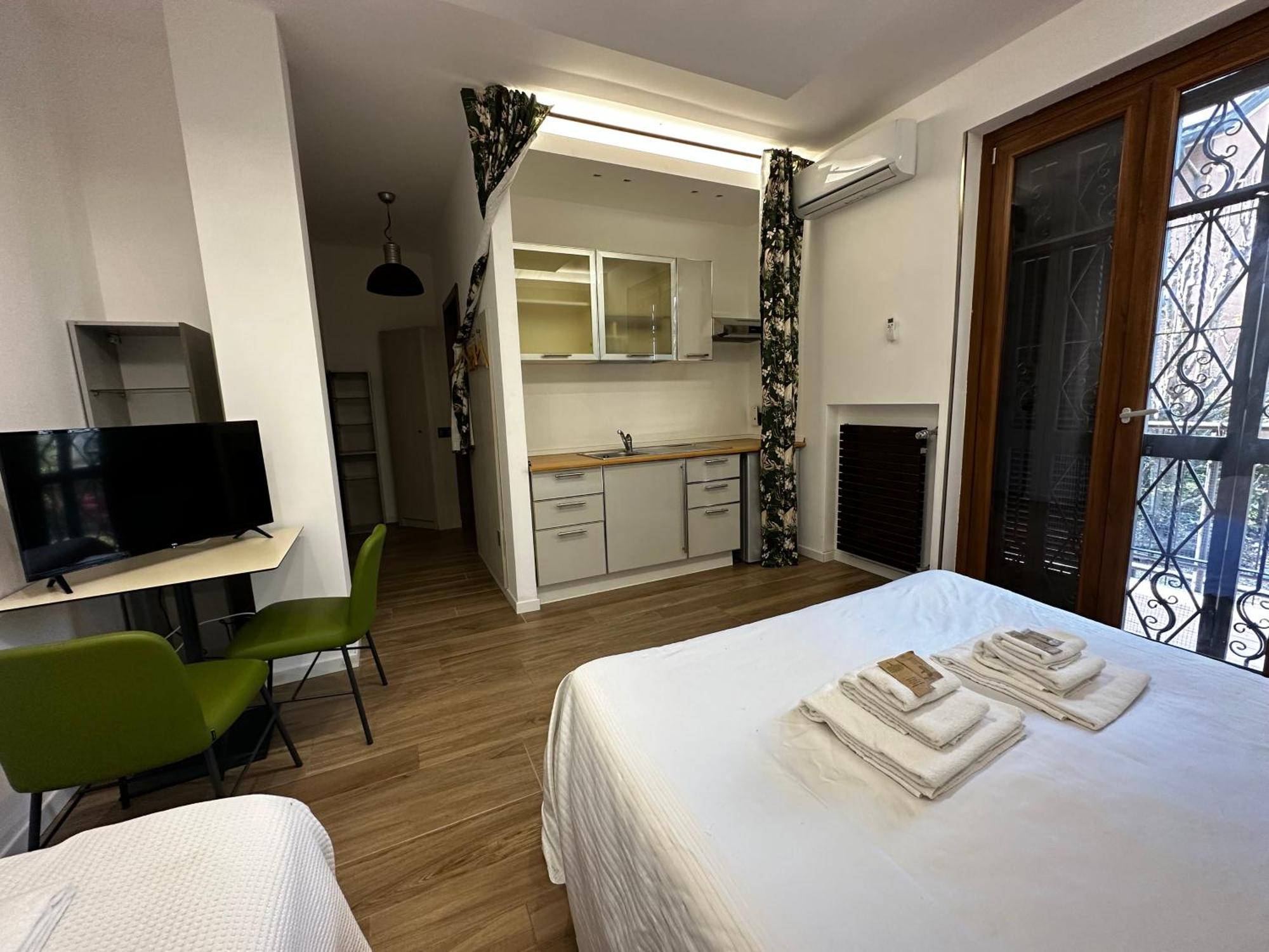 Borgo Manzoni - Charming House Hotel Rozzano Kültér fotó