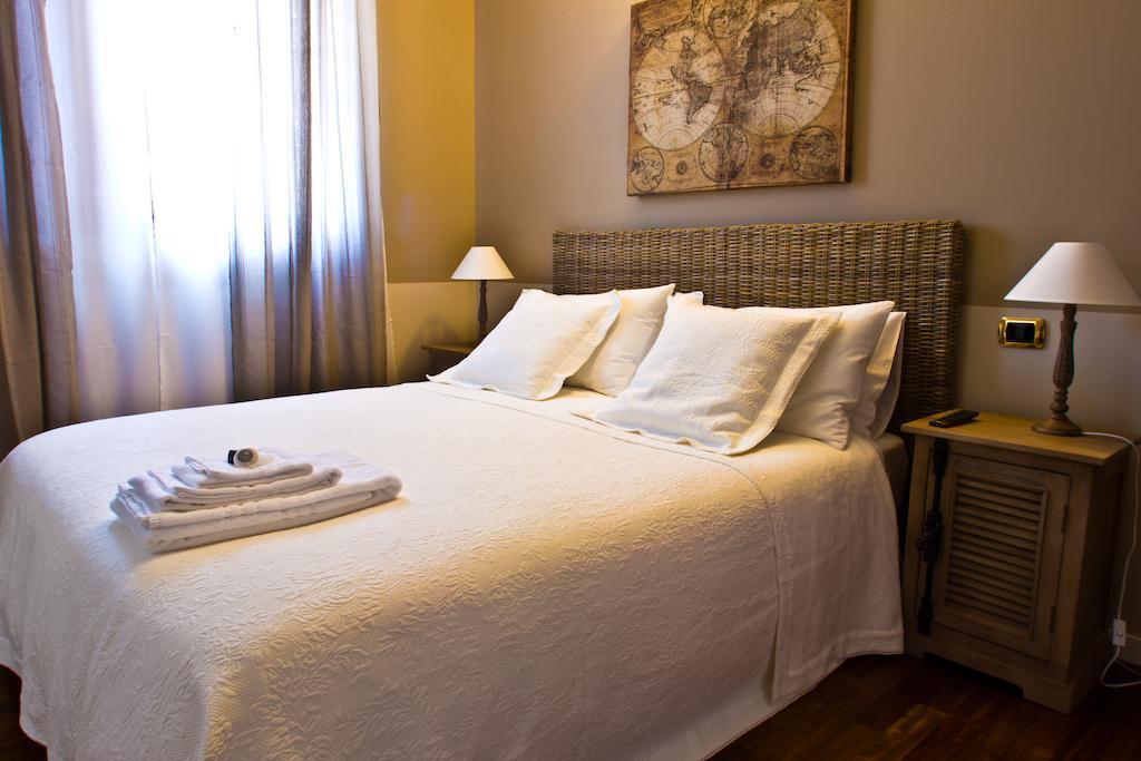 Borgo Manzoni - Charming House Hotel Rozzano Kültér fotó